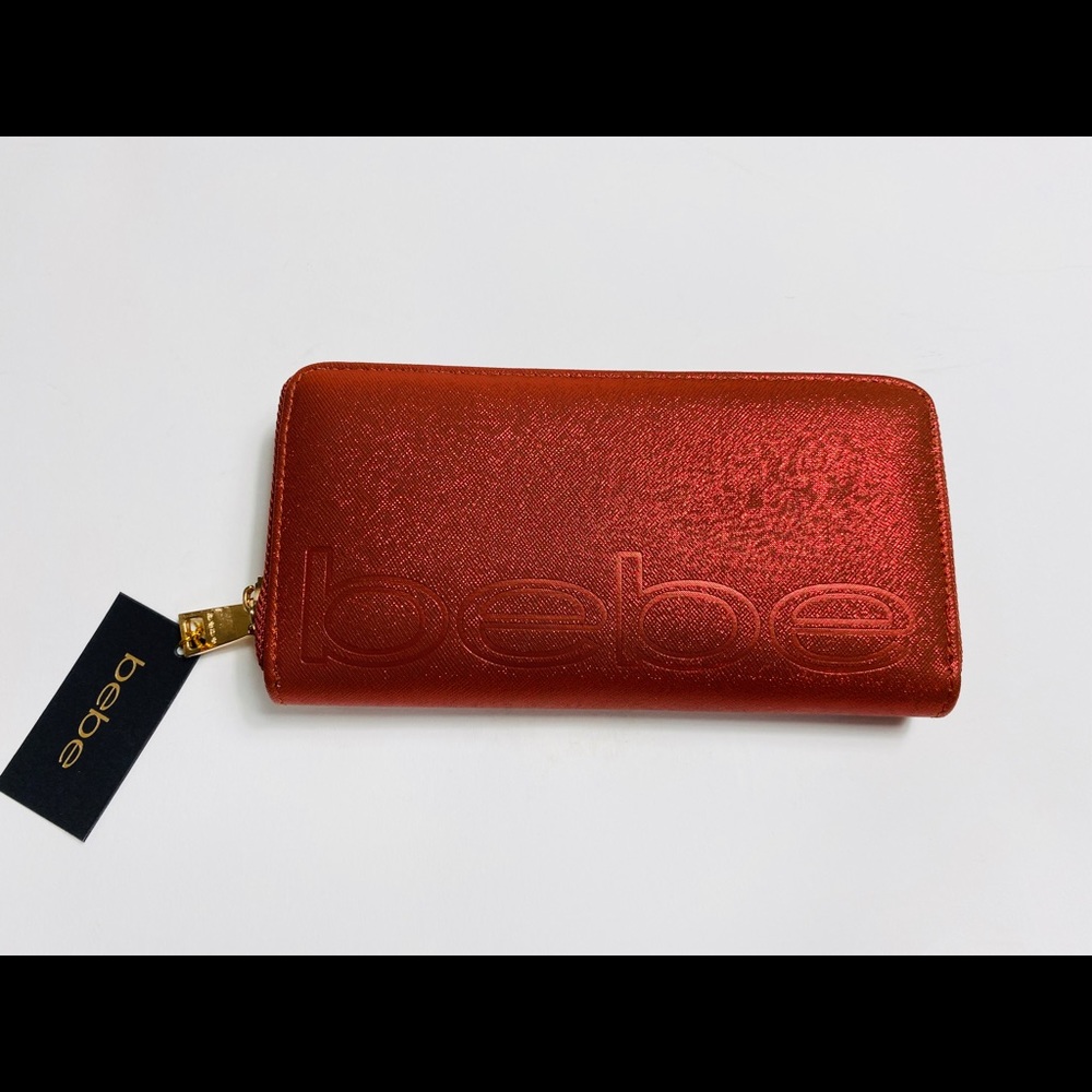 NWT BEBE Red & sparkle Wallet 💁🏻‍♀️